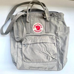 Fjällräven Kanken | Totepack | Fog (Grey) | Gently Used